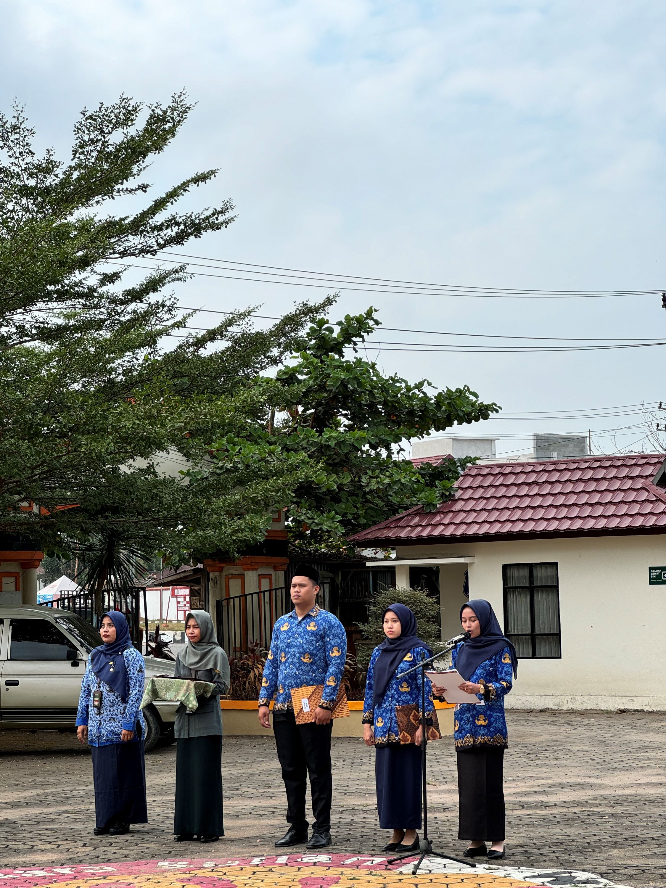 HUT RI 5